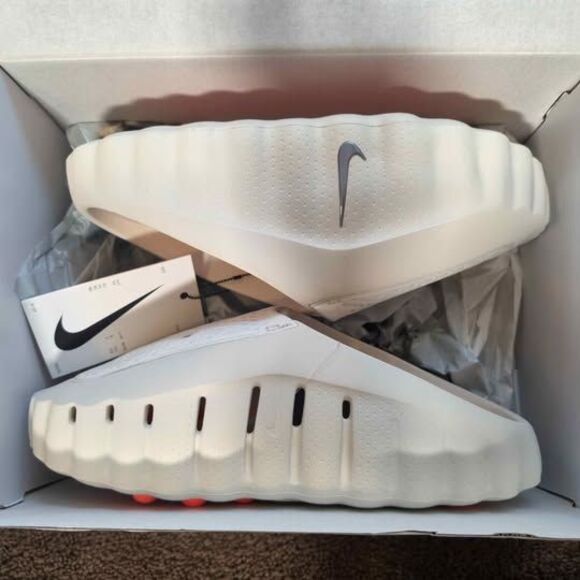 Nike Mind 001 Light Bone/Chrome - Size 9 main image 4